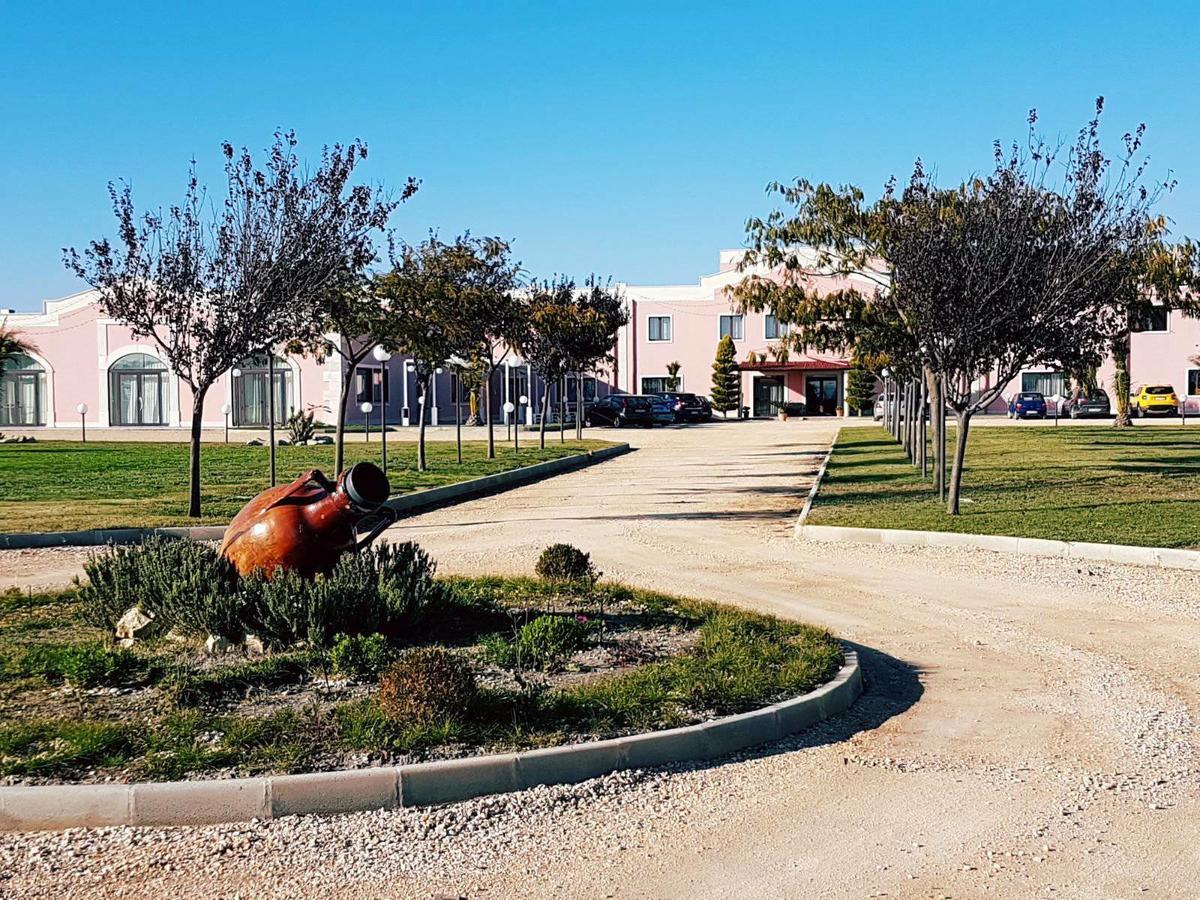 Hotel Agri Resort "Agora" Castelluccio dei Sauri Экстерьер фото